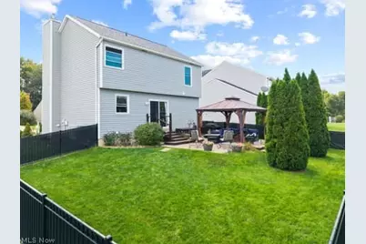 832 Queens Gate Way, Wadsworth, OH 44281 - Photo 27
