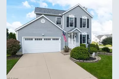 832 Queens Gate Way, Wadsworth, OH 44281 - Photo 1