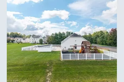 832 Queens Gate Way, Wadsworth, OH 44281 - Photo 31