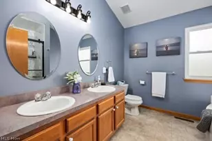 832 Queens Gate Way, Wadsworth, OH 44281 - Photo 15
