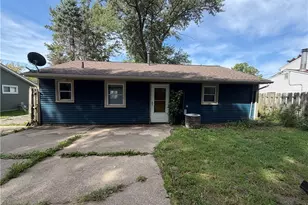 925 West Dr, Sheffield, OH 44054 - Photo 13