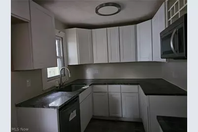 925 West Drive, Sheffield, OH 44054 - Photo 3