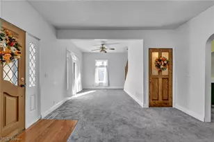 42027 Griswold Rd, Elyria, OH 44035 - Photo 11
