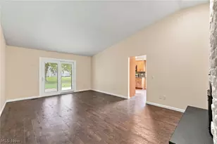 9581 Tamarin Ct, Mentor, OH 44060 - Photo 11