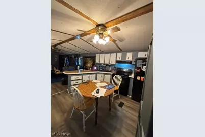 416 Sailfish Lane SE, New Philadelphia, OH 44663 - Photo 11