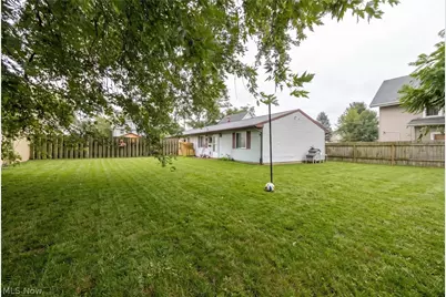 1409 Rowland Avenue NE, Canton, OH 44705 - Photo 27