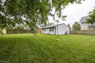 1409 Rowland Ave NE, Canton, OH 44705 - Photo 27