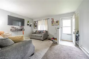 1409 Rowland Ave NE, Canton, OH 44705 - Photo 3