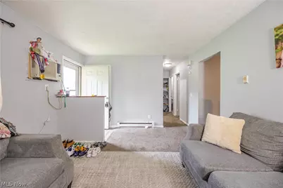 1409 Rowland Avenue NE, Canton, OH 44705 - Photo 5