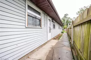 1409 Rowland Ave NE, Canton, OH 44705 - Photo 29