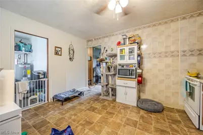 1409 Rowland Avenue NE, Canton, OH 44705 - Photo 25