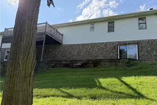 68988 Clearview Acres Rd, Bridgeport, OH 43912 - Photo 5