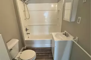 423 7th St, Fairport Harbor, OH 44077 - Photo 11