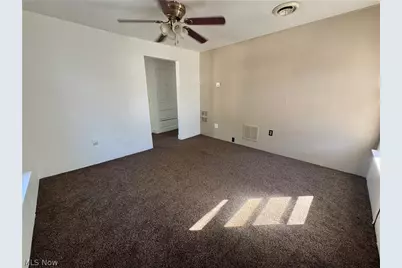 423 7th Street, Fairport Harbor, OH 44077 - Photo 15