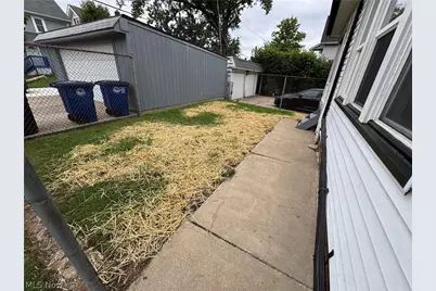 4340 W 47th Street, Loveland, OH 44144 - Photo 5