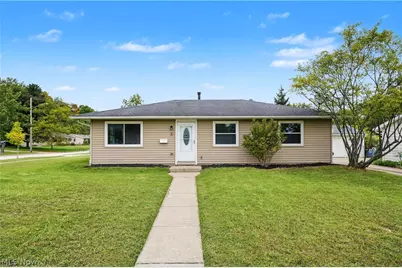 483 Myra Drive, Chardon, OH 44024 - Photo 1