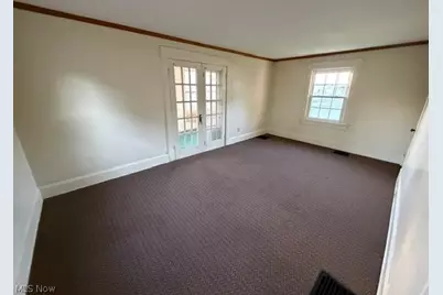 1547 Maple Avenue NE, Canton, OH 44705 - Photo 5