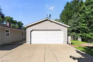2426 Russell Ave, Youngstown, OH 44509 - Photo 21