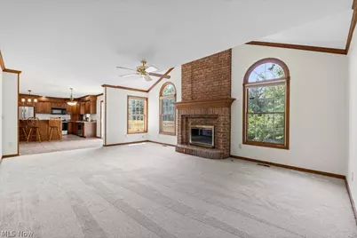 6962 Mapleridge Circle NW, Canton, OH 44718 - Photo 9