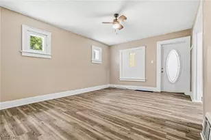 58 1st St, Campbell, OH 44405 - Photo 9