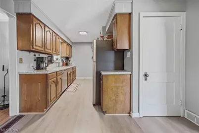 131 38th Street SW, Canton, OH 44706 - Photo 15