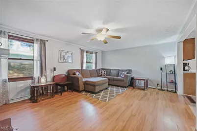 131 38th Street SW, Canton, OH 44706 - Photo 19