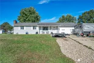 751 Ries Cir NW, Canal Fulton, OH 44614 - Photo 1