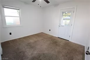 2476 Albrecht Ave, Akron, OH 44312 - Photo 9