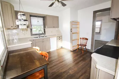 2476 Albrecht Avenue, Akron, OH 44312 - Photo 5