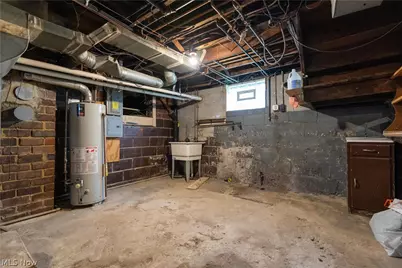 417 Tuscarawas Avenue NW, Brewster, OH 44613 - Photo 37