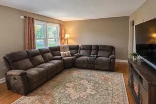 209 Riverside Dr, Painesville Twp, OH 44077 - Photo 5