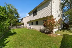 4902 Lakeview Dr, Mentor, OH 44060 - Photo 31