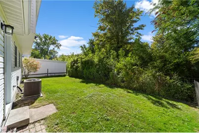 4902 Lakeview Drive, Mentor, OH 44060 - Photo 33