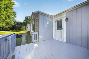 5949 Knollwood Dr, Ashtabula, OH 44004 - Photo 7