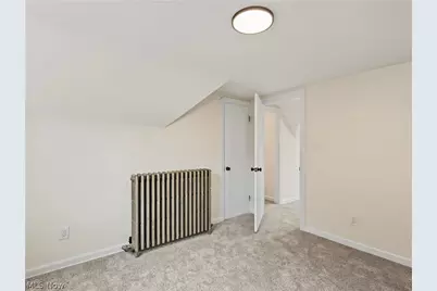 18104 Hiller Avenue, Loveland, OH 44119 - Photo 19