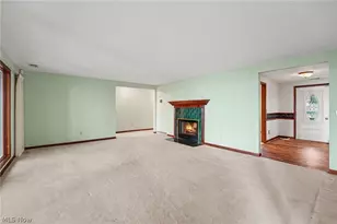 3711 Edgewater Dr, Ashtabula, OH 44004 - Photo 9