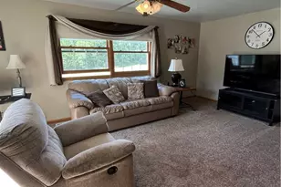 1987 Beringer Pl, Geneva, OH 44041 - Photo 7