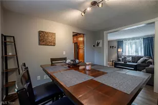 80 Merle Blvd, Munroe Falls, OH 44262 - Photo 9