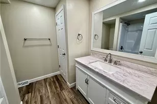 817 Tollis Pkwy, Grandview Heights, OH 44147 - Photo 25