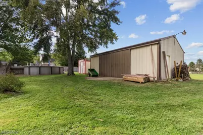 47568 Middle Ridge Road, Amherst, OH 44001 - Photo 3