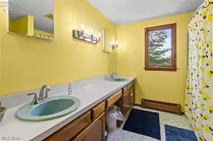 47568 Middle Ridge Rd, Amherst, OH 44001 - Photo 41