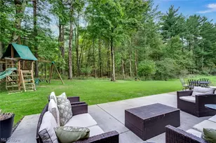 2037 Bishop Woods Ct, Poland, OH 44514 - Photo 5