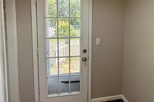 339 Columbus St, Elyria, OH 44035 - Photo 7