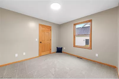 2427 Queensbury Road, Alliance, OH 44601 - Photo 21