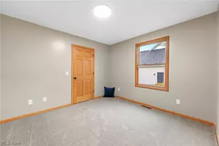2427 Queensbury Rd, Alliance, OH 44601 - Photo 21