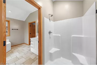 2427 Queensbury Road, Alliance, OH 44601 - Photo 19