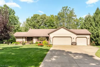 12969 Robinwood Street NE, Alliance, OH 44601 - Photo 1