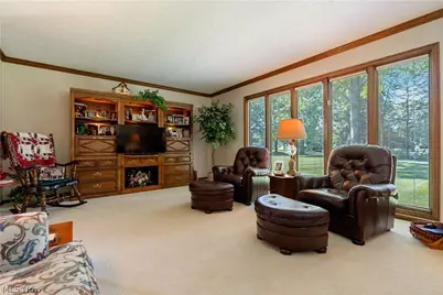 12969 Robinwood Street NE, Alliance, OH 44601 - Photo 9