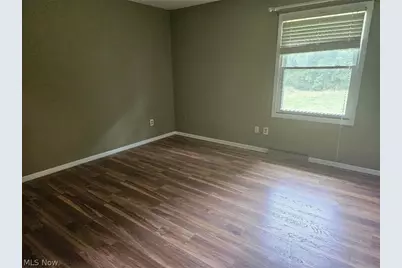 17626 Lois Way, Doylestown, OH 44230 - Photo 7