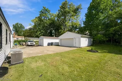 1405 Orlando Avenue, Akron, OH 44320 - Photo 31
